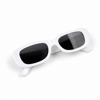 Hayes Rectangular Sunglasses - Blanc
